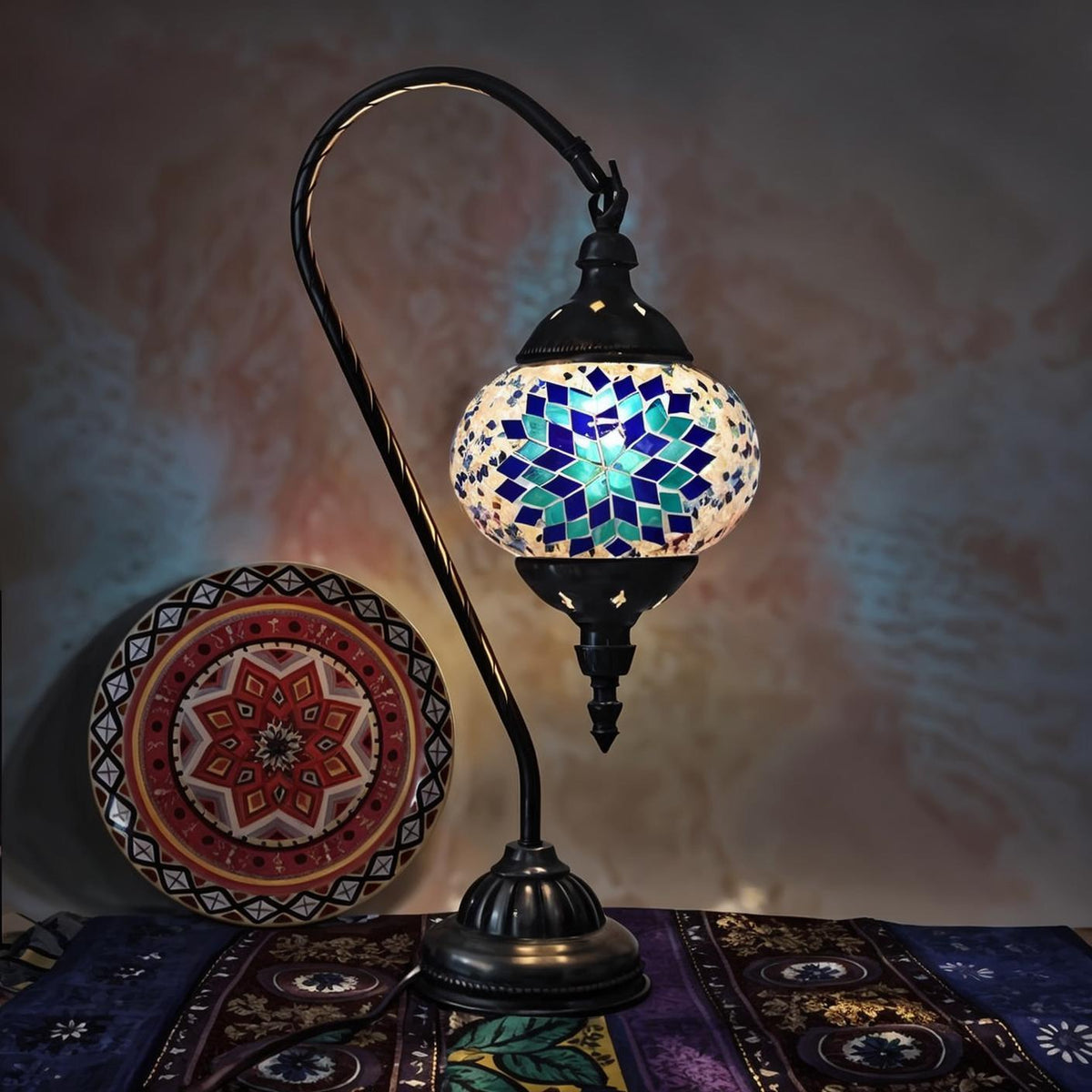 Swan Style Mosaic Table Lamp